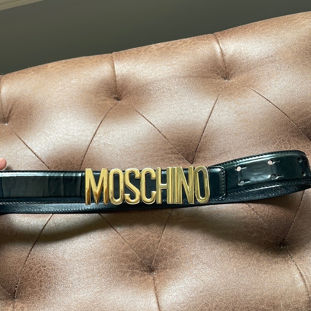 Moschino belt